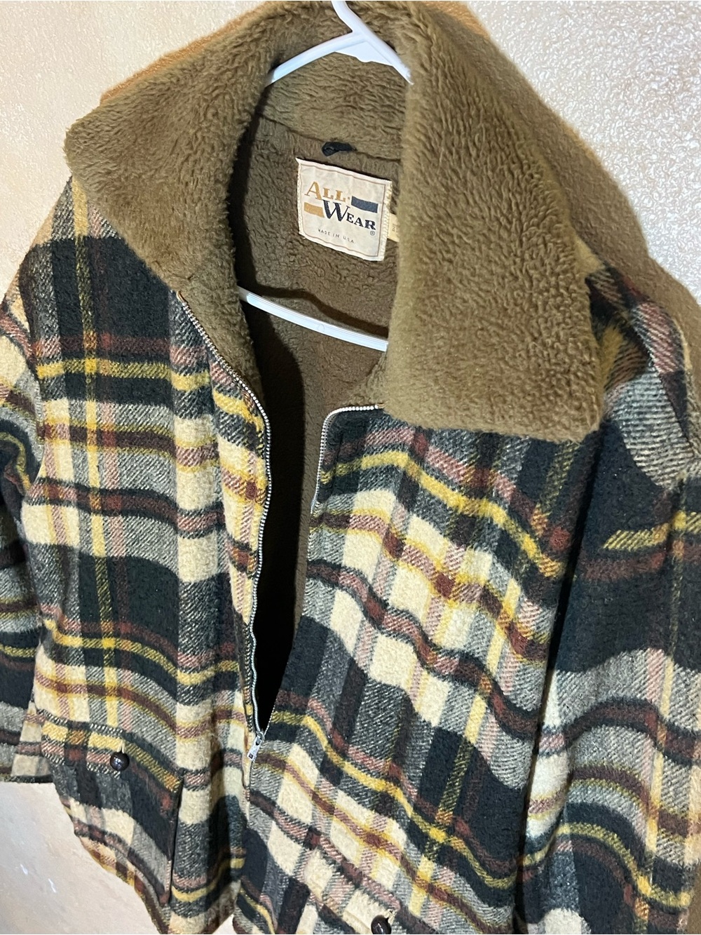 Vintage Men's ALL-WEAR Brown Plaid Sherpa-Lined Performance Jacket